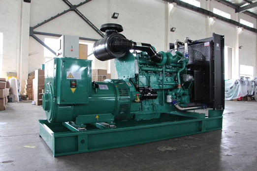 西乡塘320kw康明斯柴油发电车出租组图片 西乡塘320kw康明斯柴油发电车出租组图片