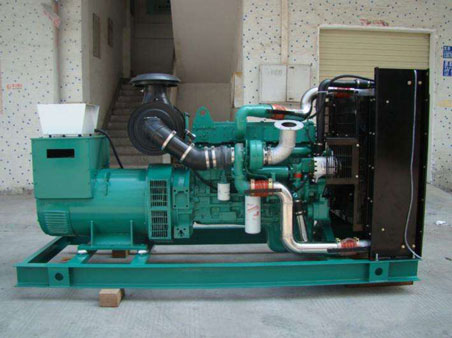 西乡塘1100kw康明斯柴油发电机组图片 西乡塘1100kw康明斯柴油发电机组图片